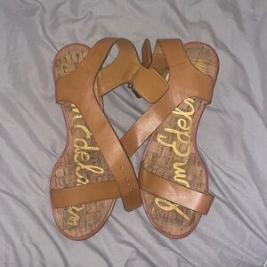 Sam Edelman nude/tan sandals